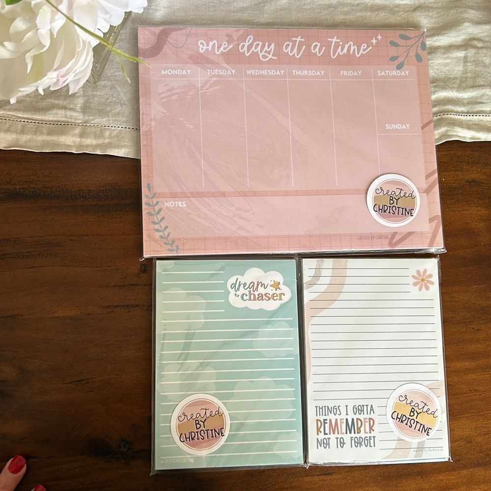 Notepads and daily planner bundle 3 items NWT createdbychristine